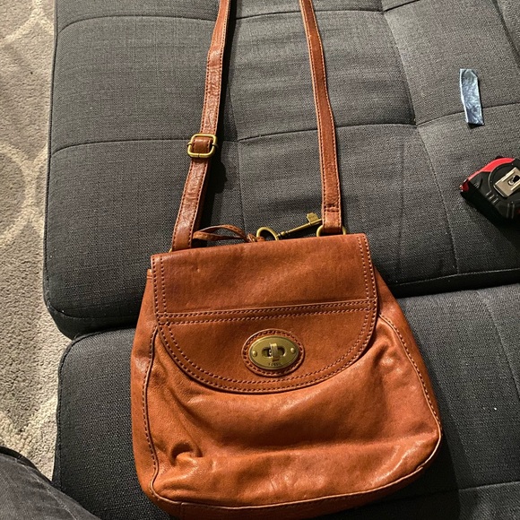 Fossil Leather Crossbody Purse - Picture 6 of 6